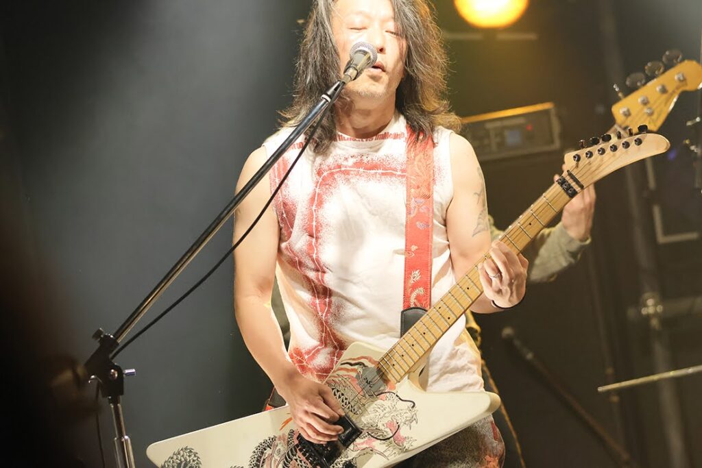 5f4a8724